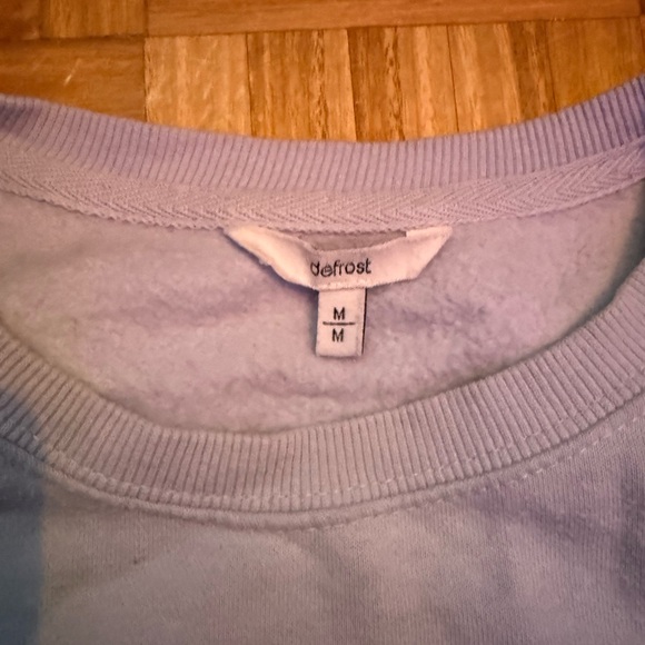 Women’s baby blue crew neck MEDIUM - Picture 2 of 2